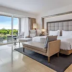 Conrad Algarve Алмансил