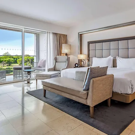 Conrad Algarve Алмансил