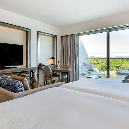 Conrad Algarve 5* Almancil